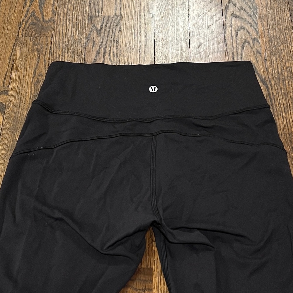 Lululemon In Movement leggings black 7/8 sz 8